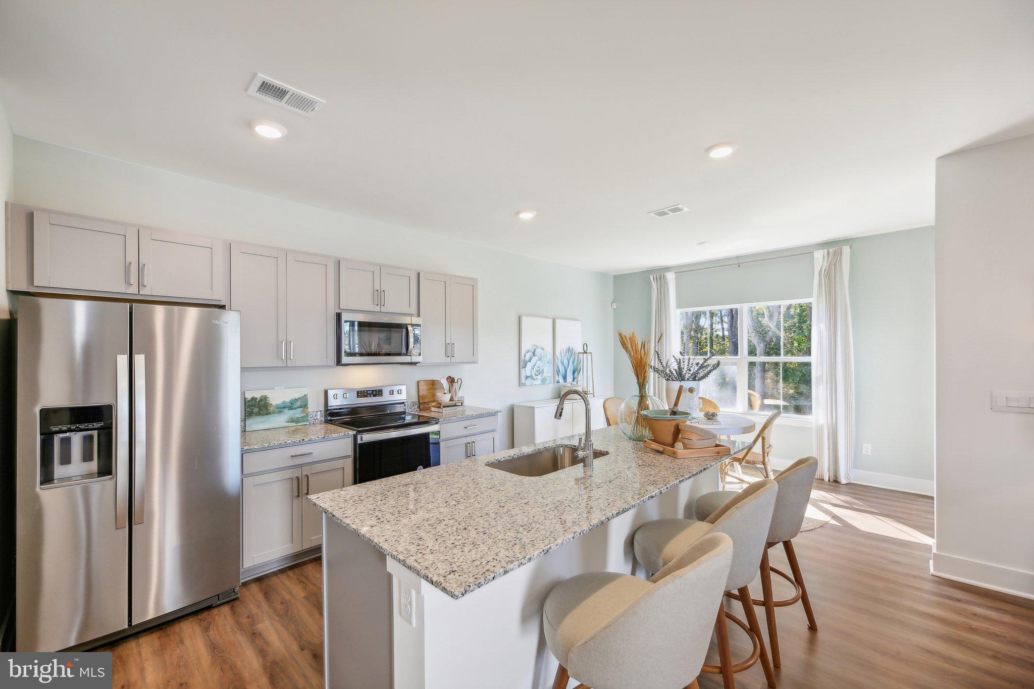 RETREAT AT WINDING CREEK - Residential