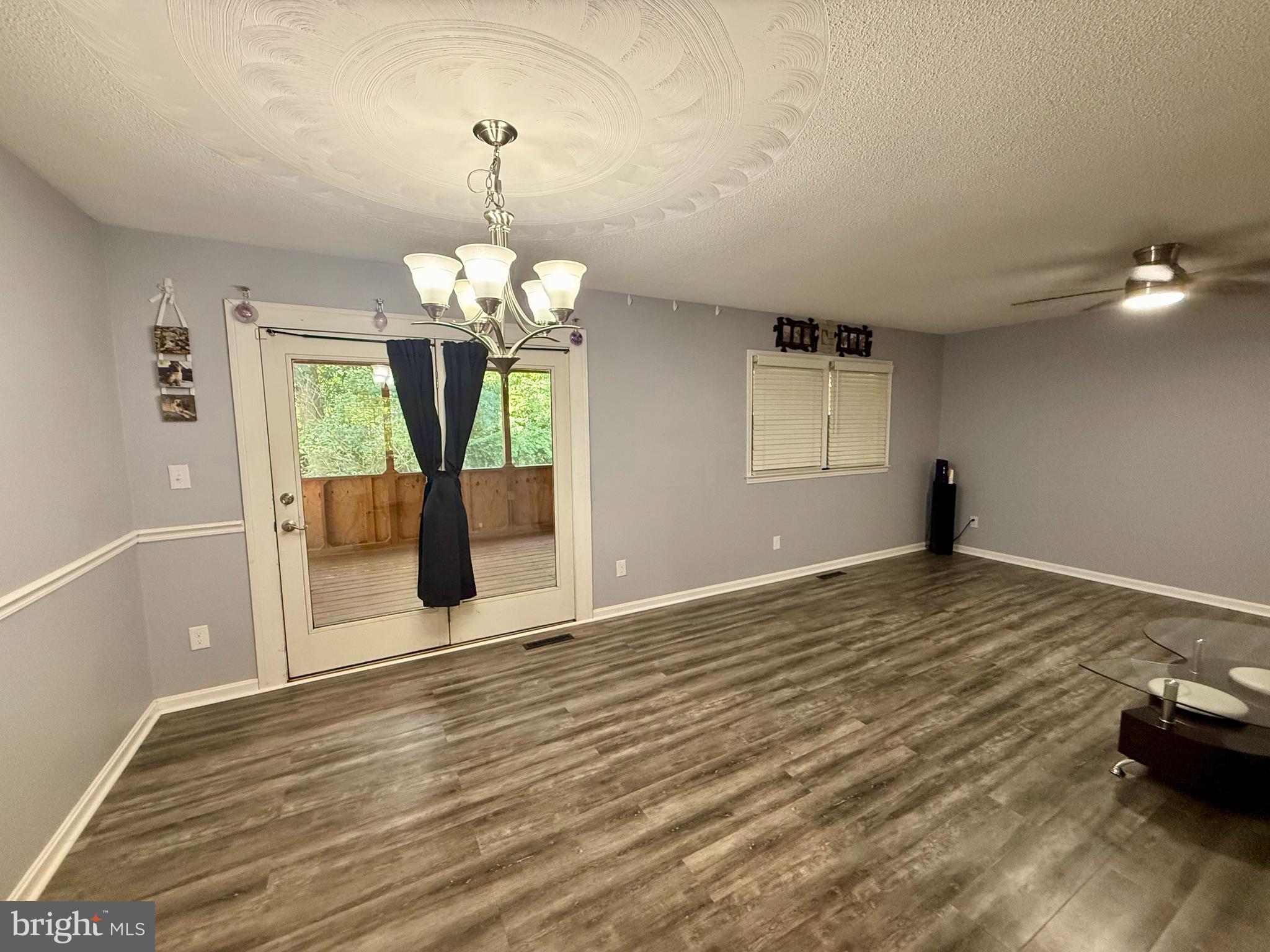 AVALON PARK - Residential