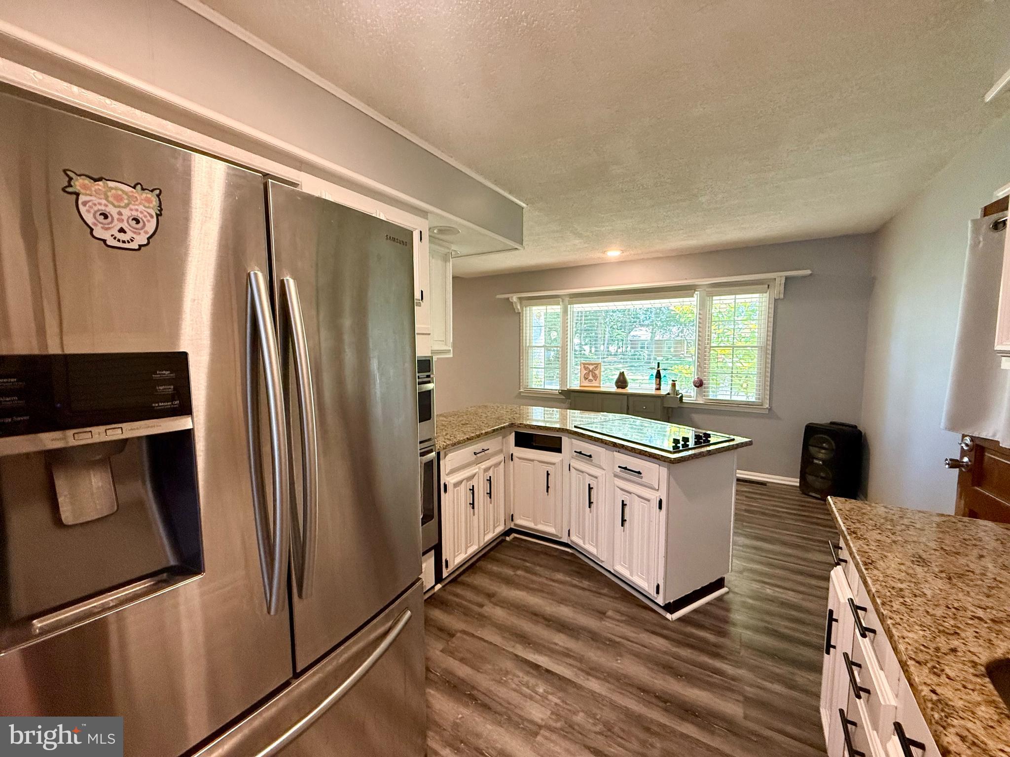 AVALON PARK - Residential