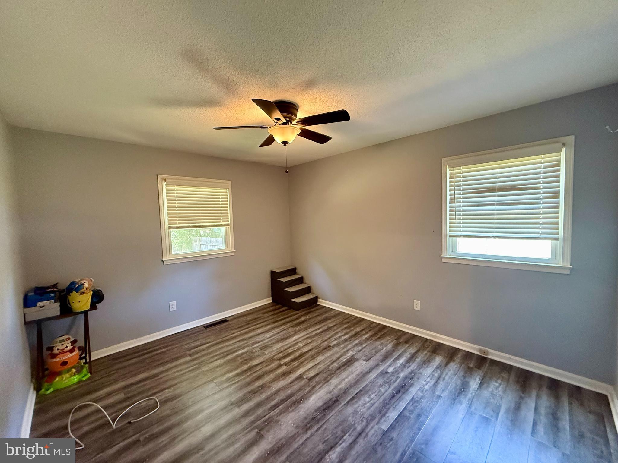 AVALON PARK - Residential