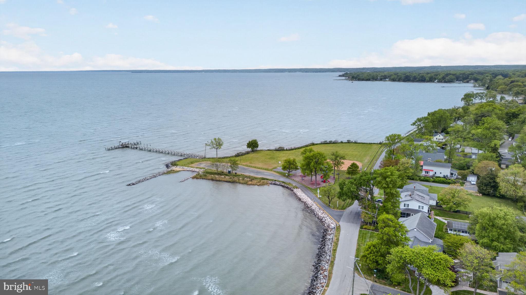 FRANKLIN MANOR BEACH - Residential