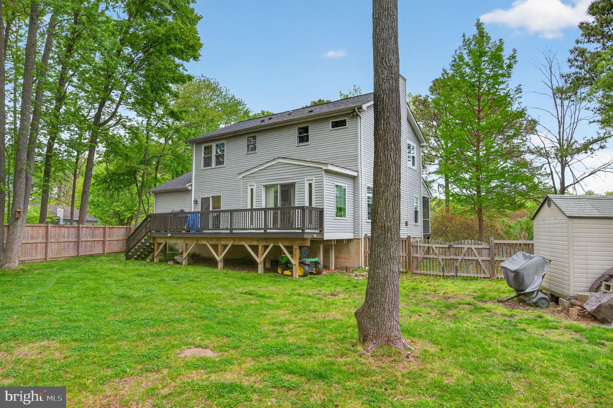 FRANKLIN MANOR BEACH - Residential