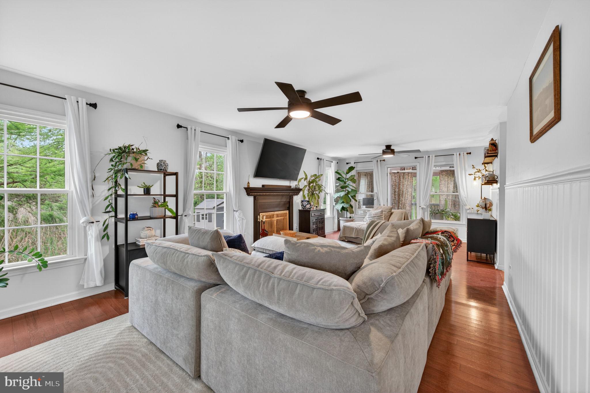 FRANKLIN MANOR BEACH - Residential