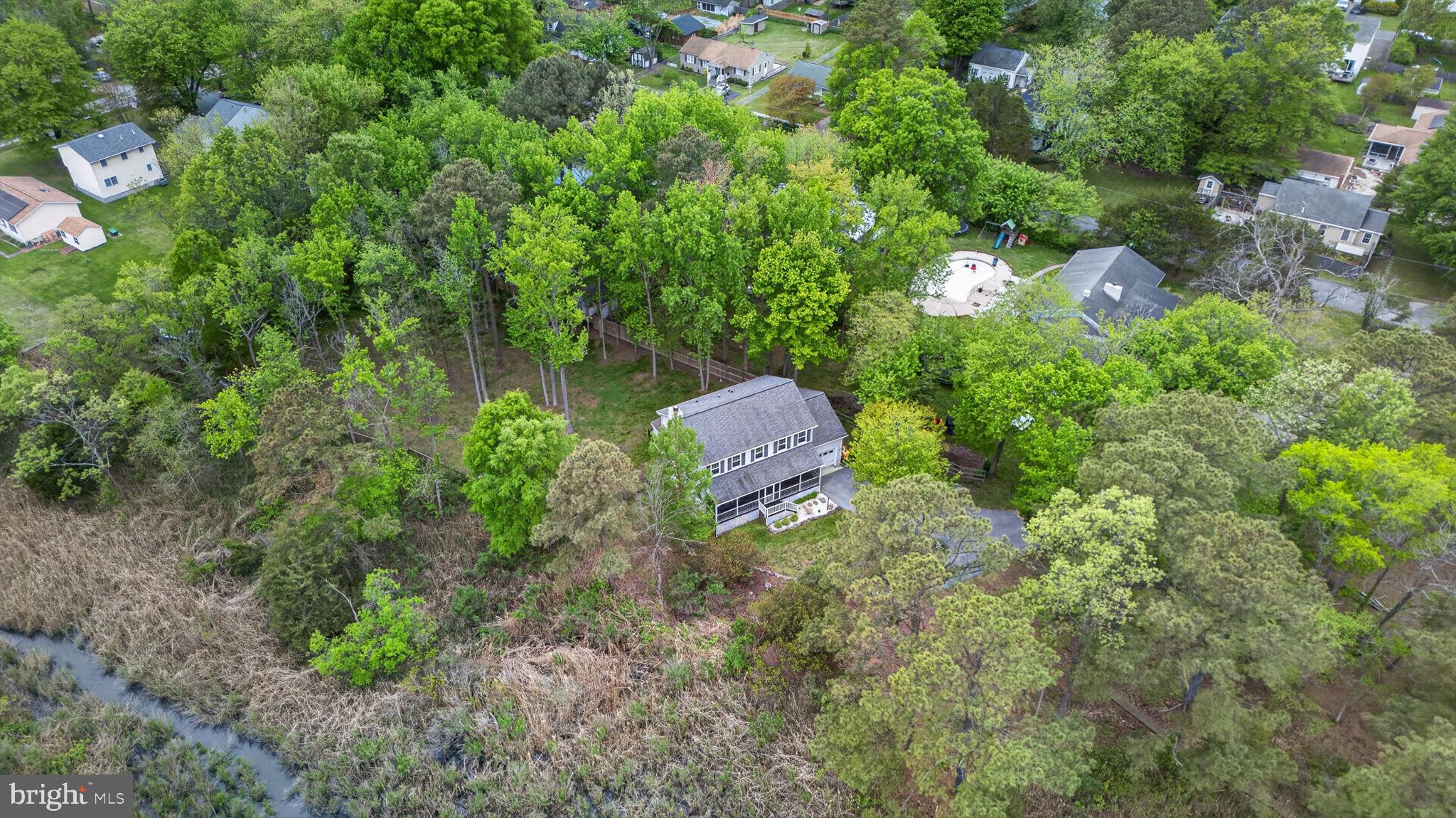 FRANKLIN MANOR BEACH - Residential