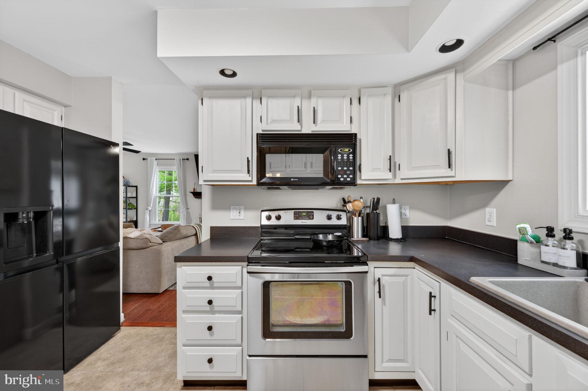 FRANKLIN MANOR BEACH - Residential