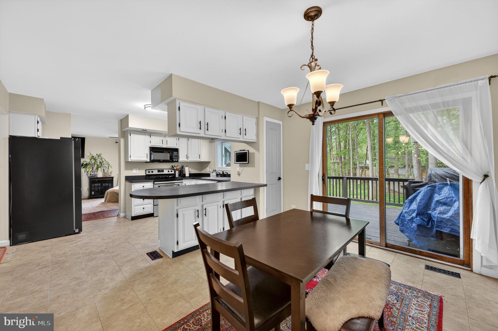 FRANKLIN MANOR BEACH - Residential