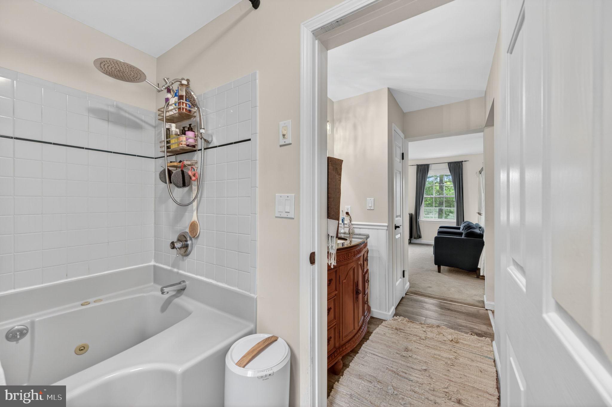 FRANKLIN MANOR BEACH - Residential