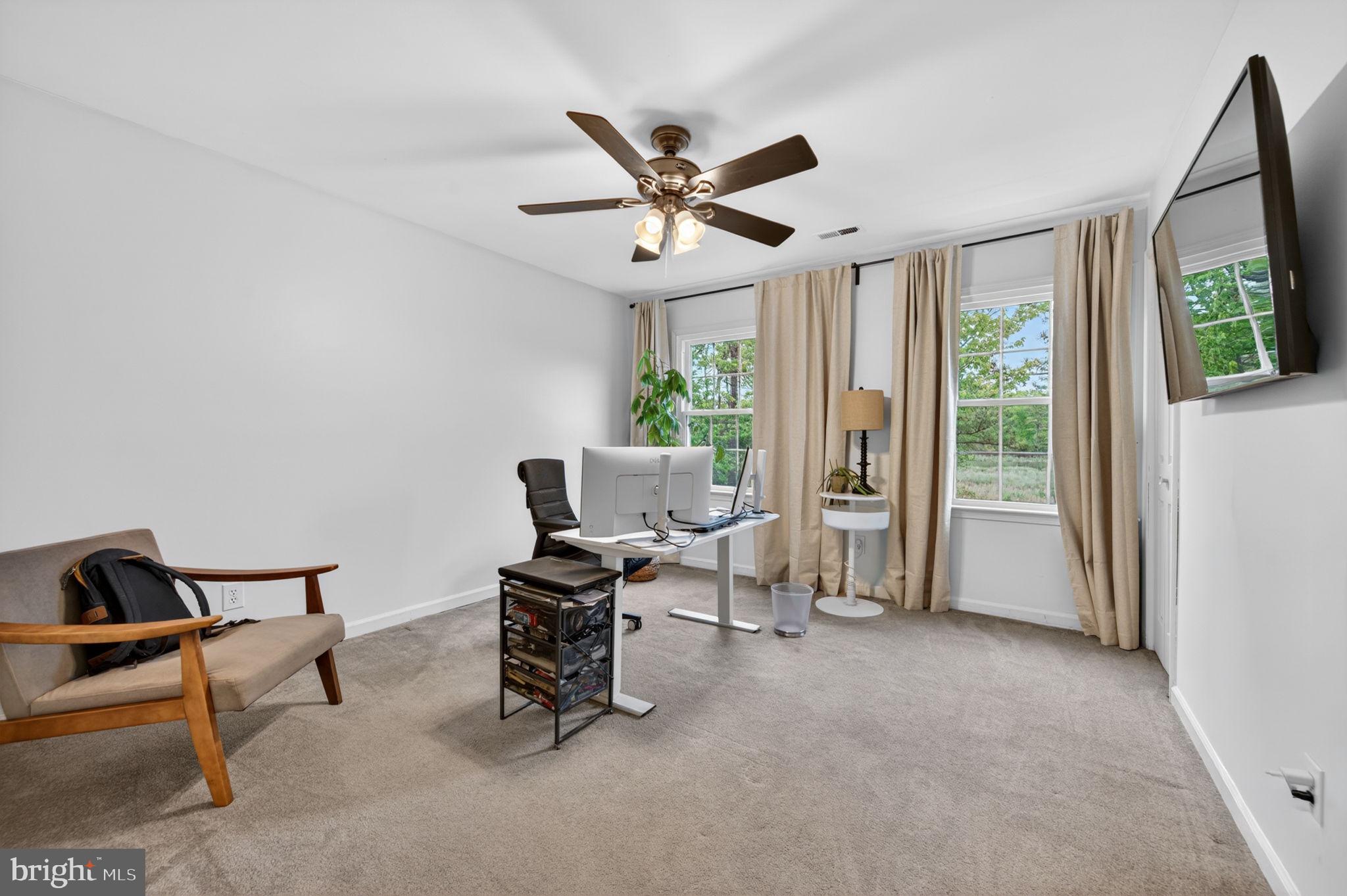 FRANKLIN MANOR BEACH - Residential