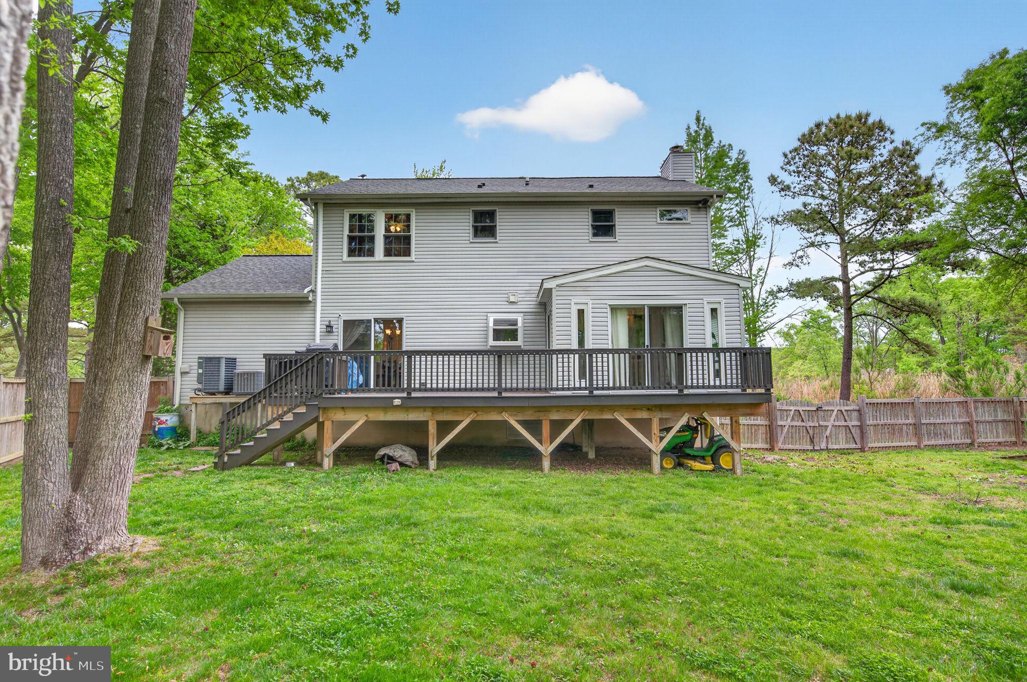 FRANKLIN MANOR BEACH - Residential