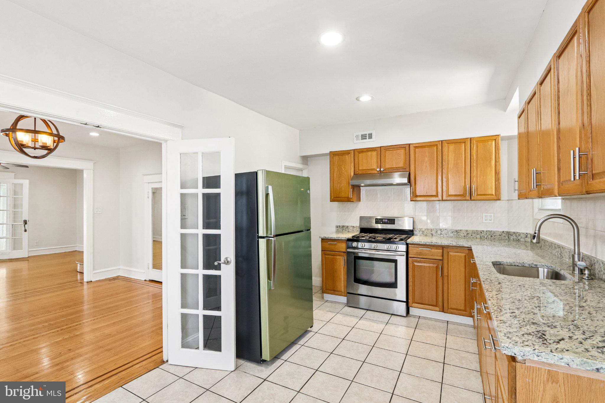 HIGHLAND PARK - Residential