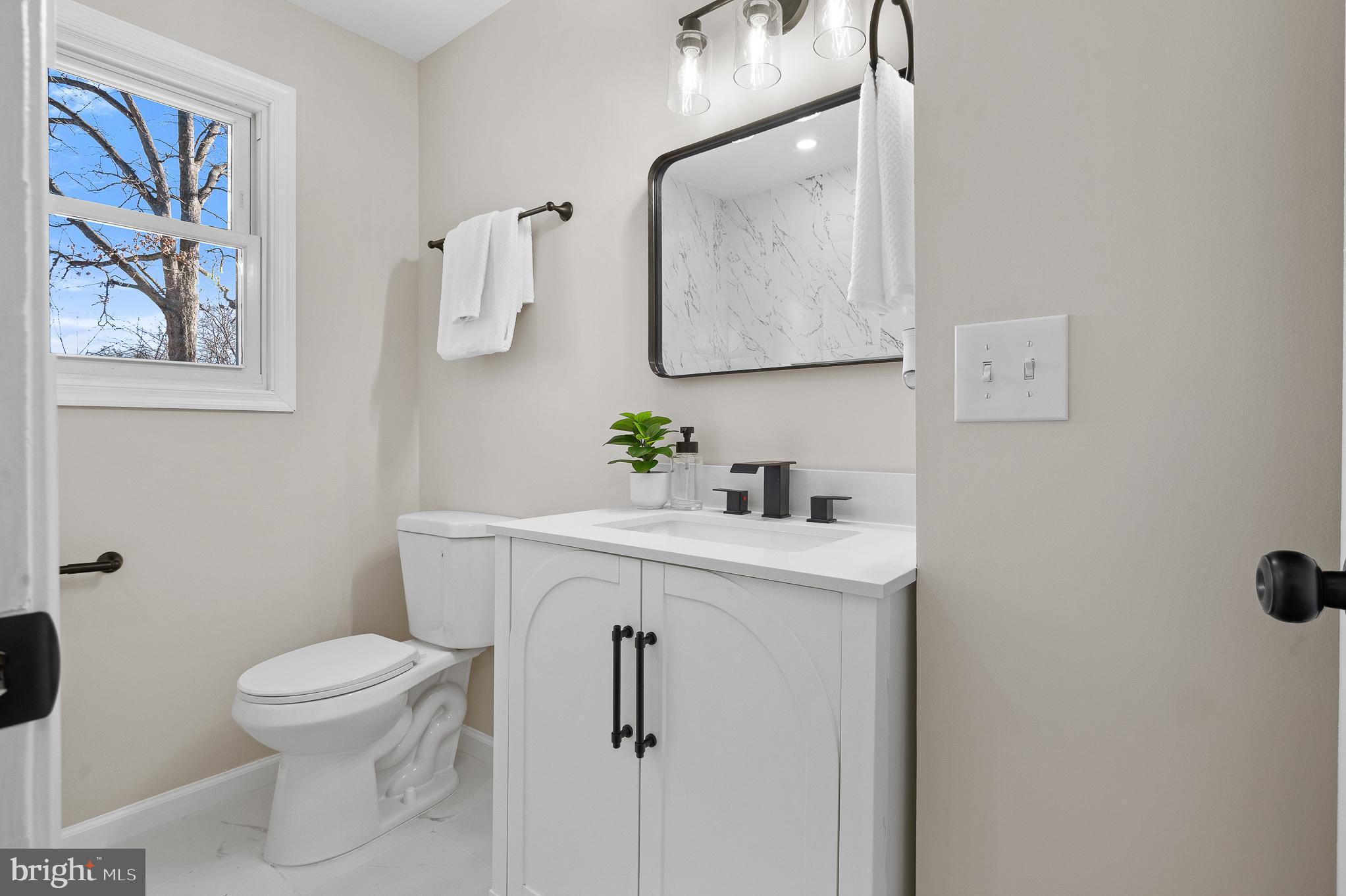 LANDOVER HILLS - Residential