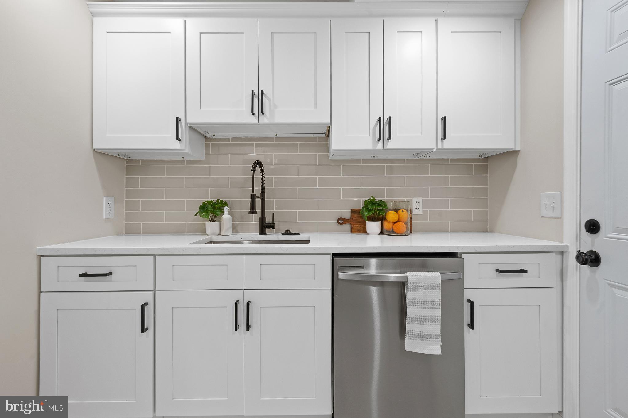 LANDOVER HILLS - Residential