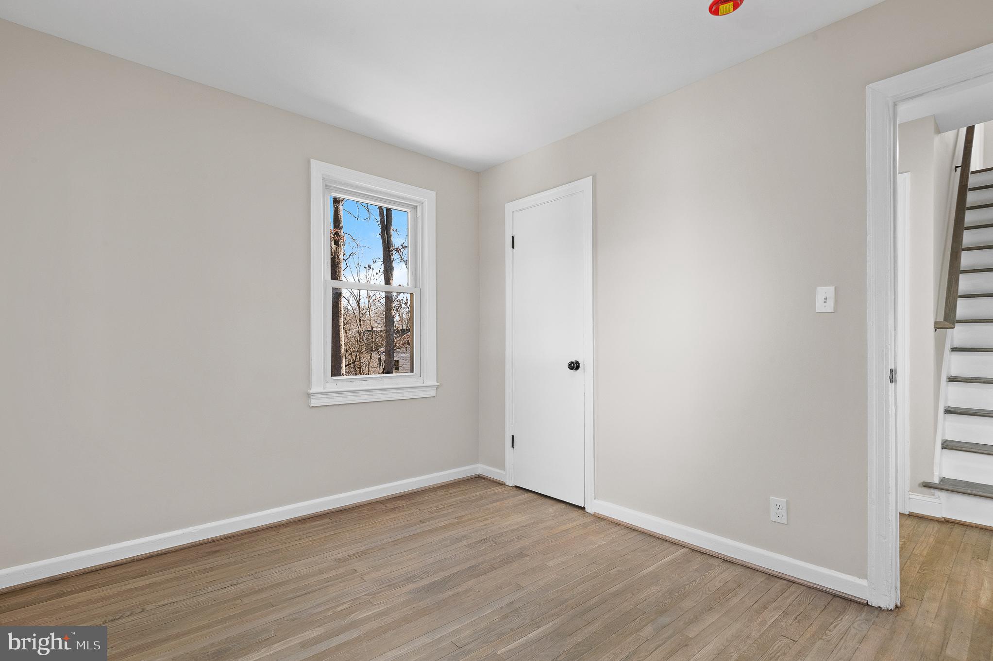 LANDOVER HILLS - Residential