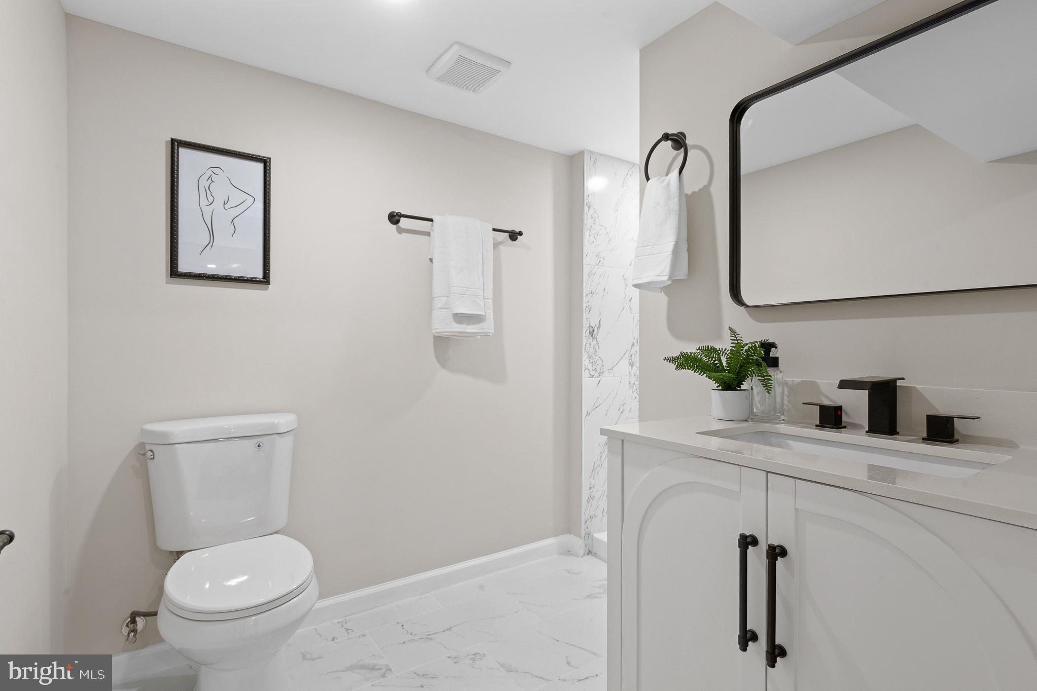 LANDOVER HILLS - Residential