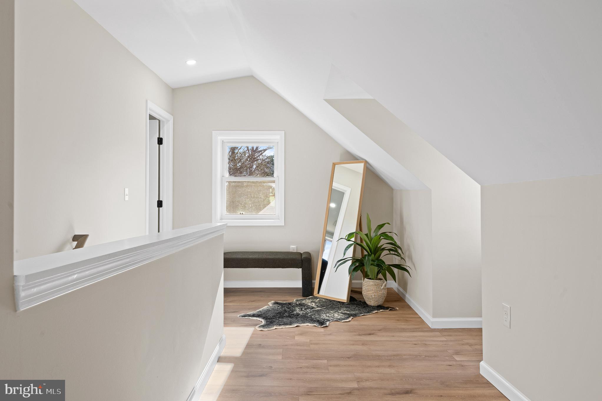 LANDOVER HILLS - Residential