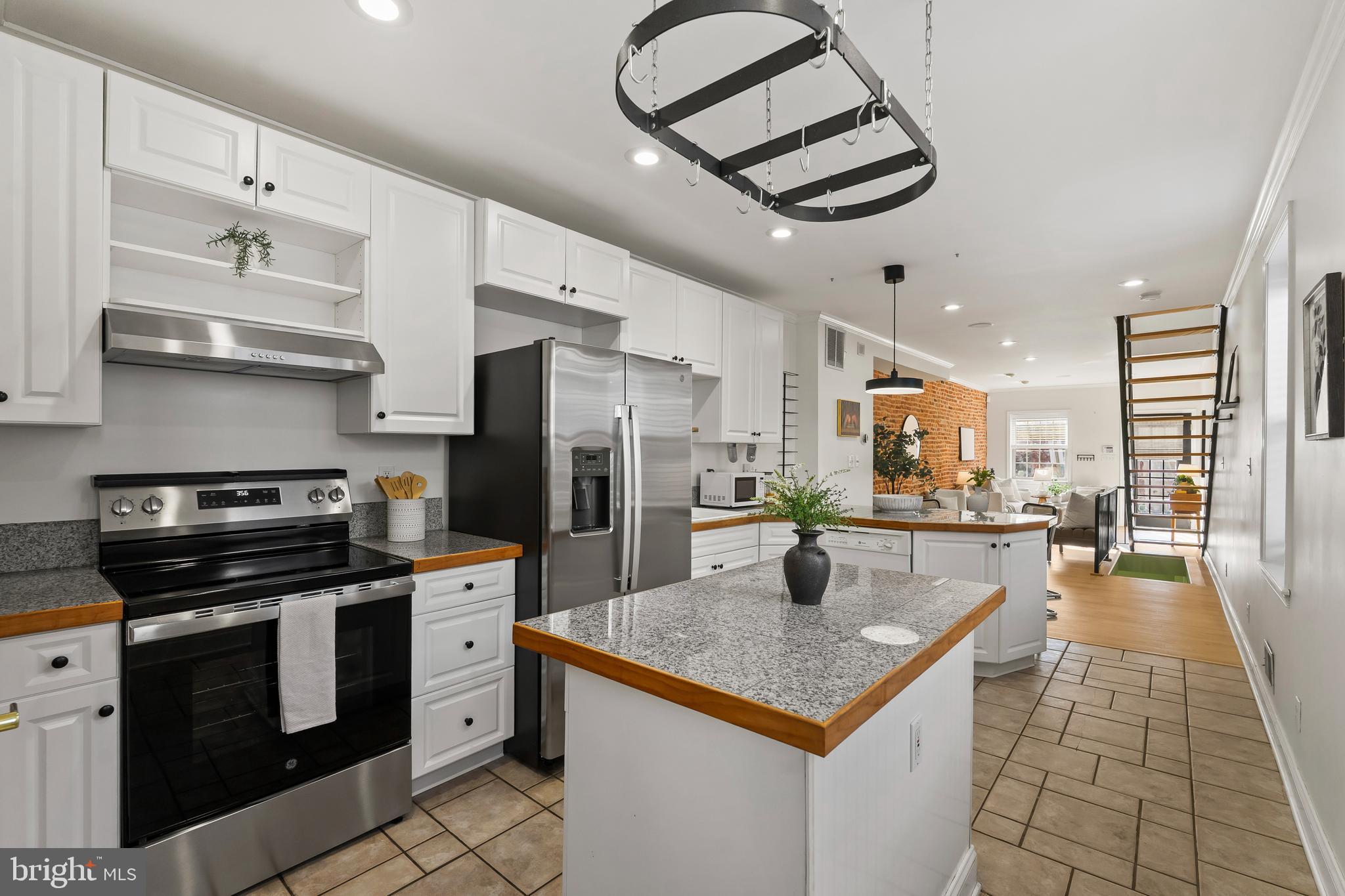 CANTON - Residential