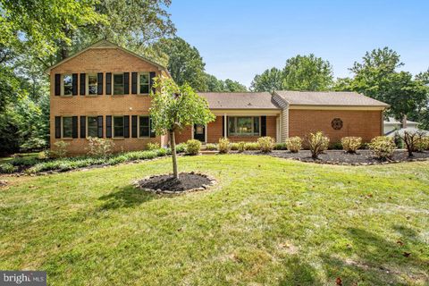 931 WELHAM GREEN ROAD GREAT FALLS VA 22066