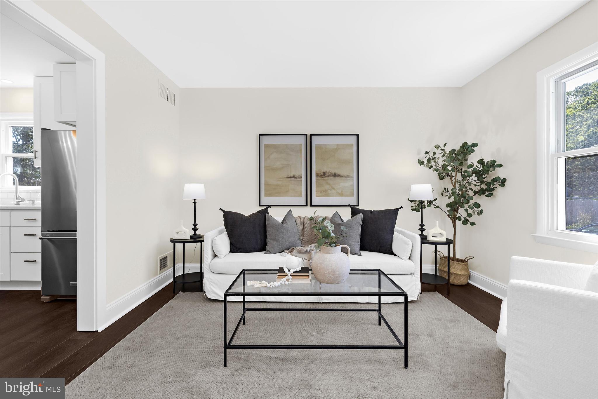 521 KENMORE ROAD