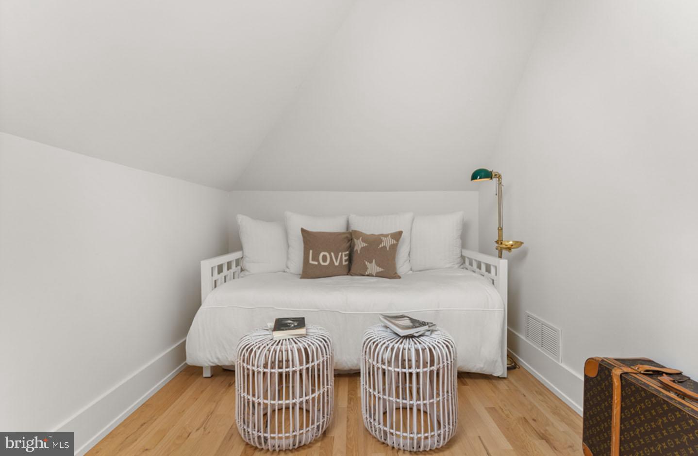 NORTH REHOBOTH - Residential