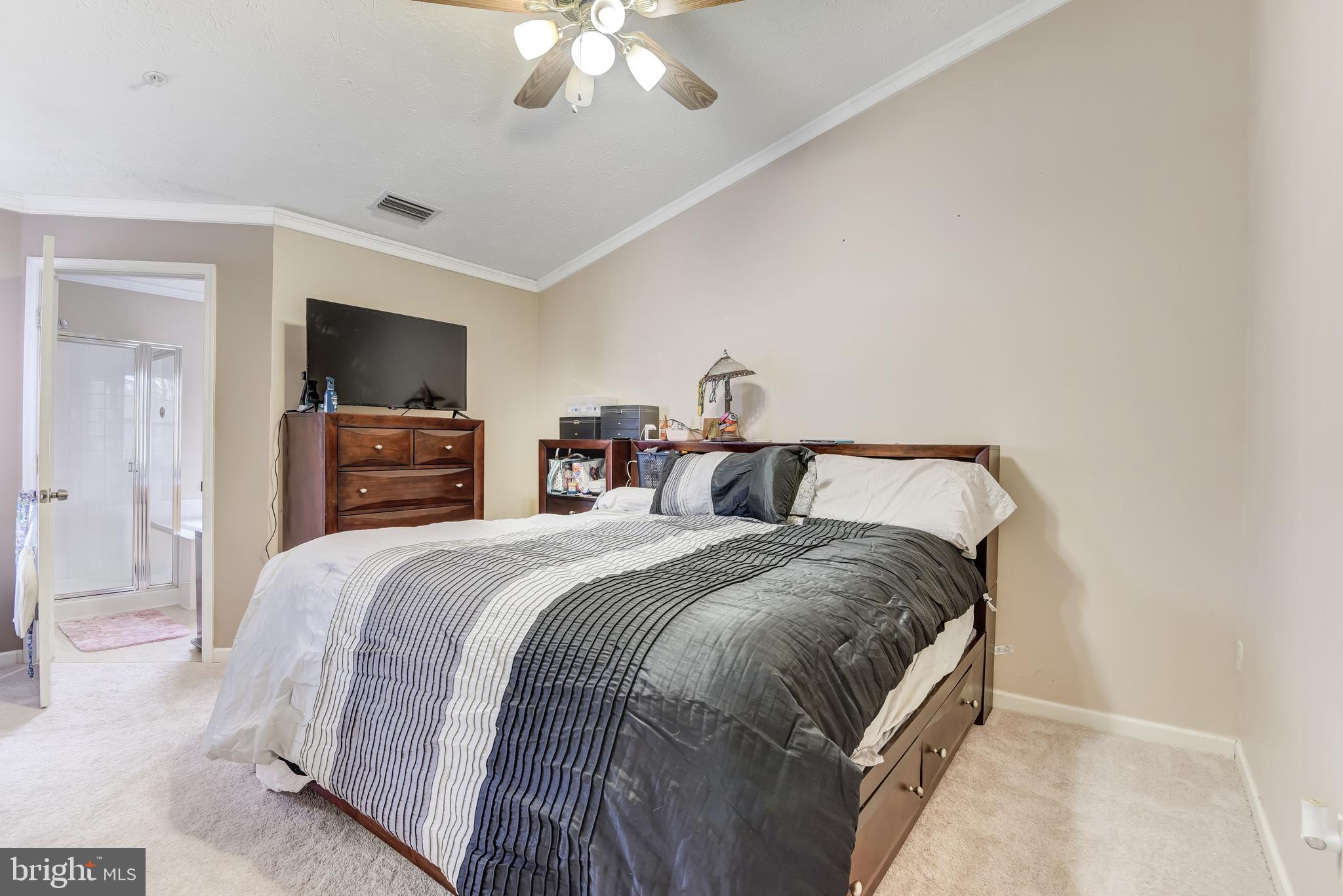 PINEY ORCHARD - Residential