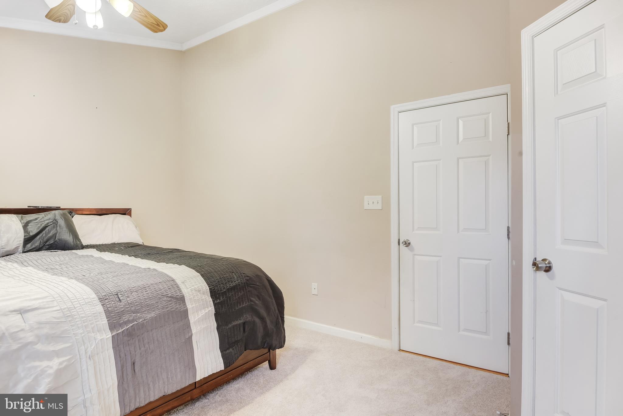 PINEY ORCHARD - Residential