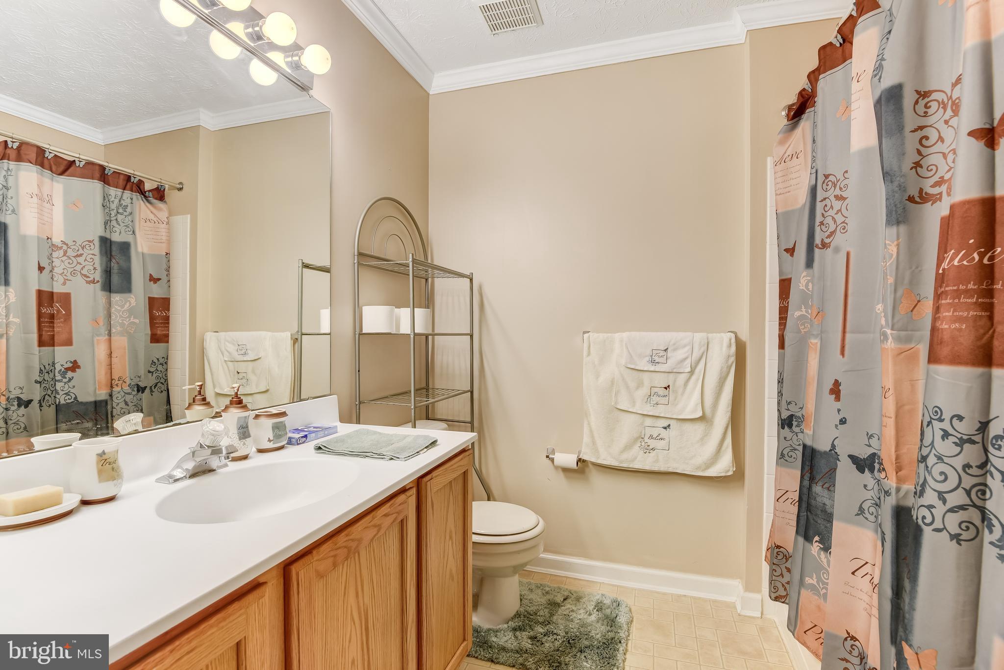 PINEY ORCHARD - Residential