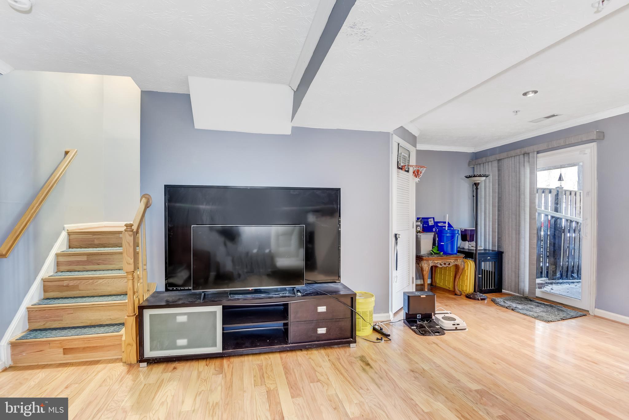 PINEY ORCHARD - Residential