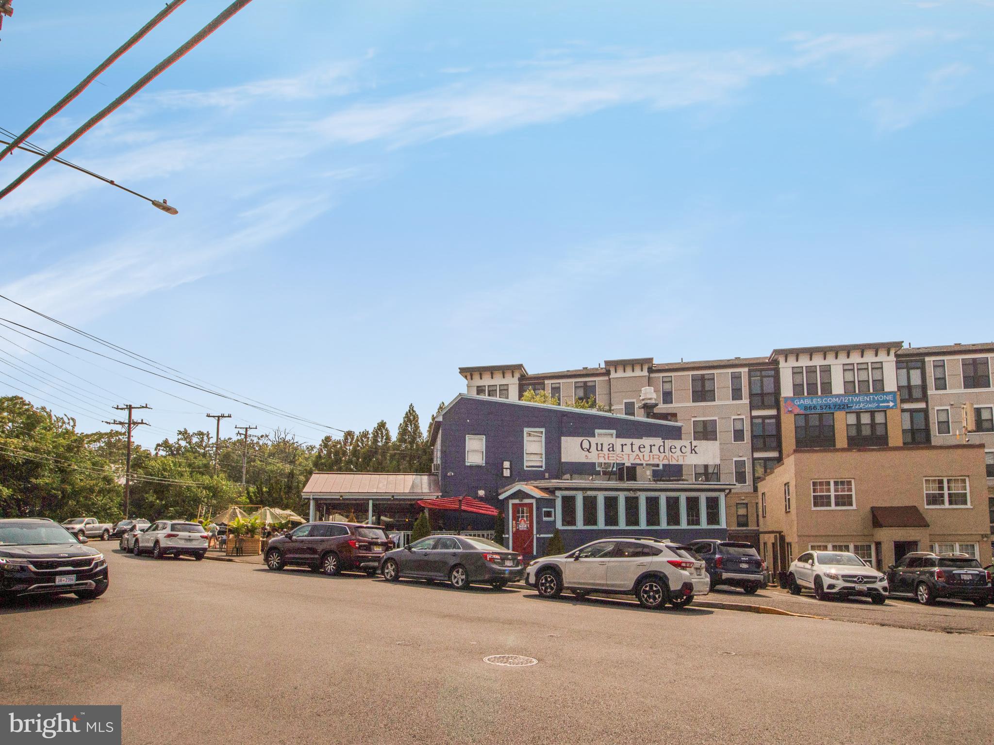 RADNOR - FORT MYER HEIGHTS - Residential