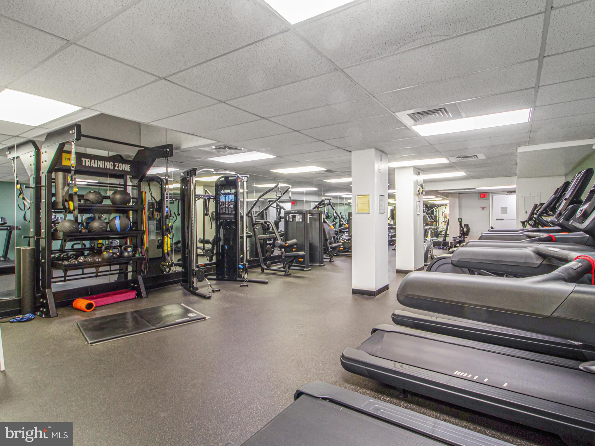 RADNOR - FORT MYER HEIGHTS - Residential