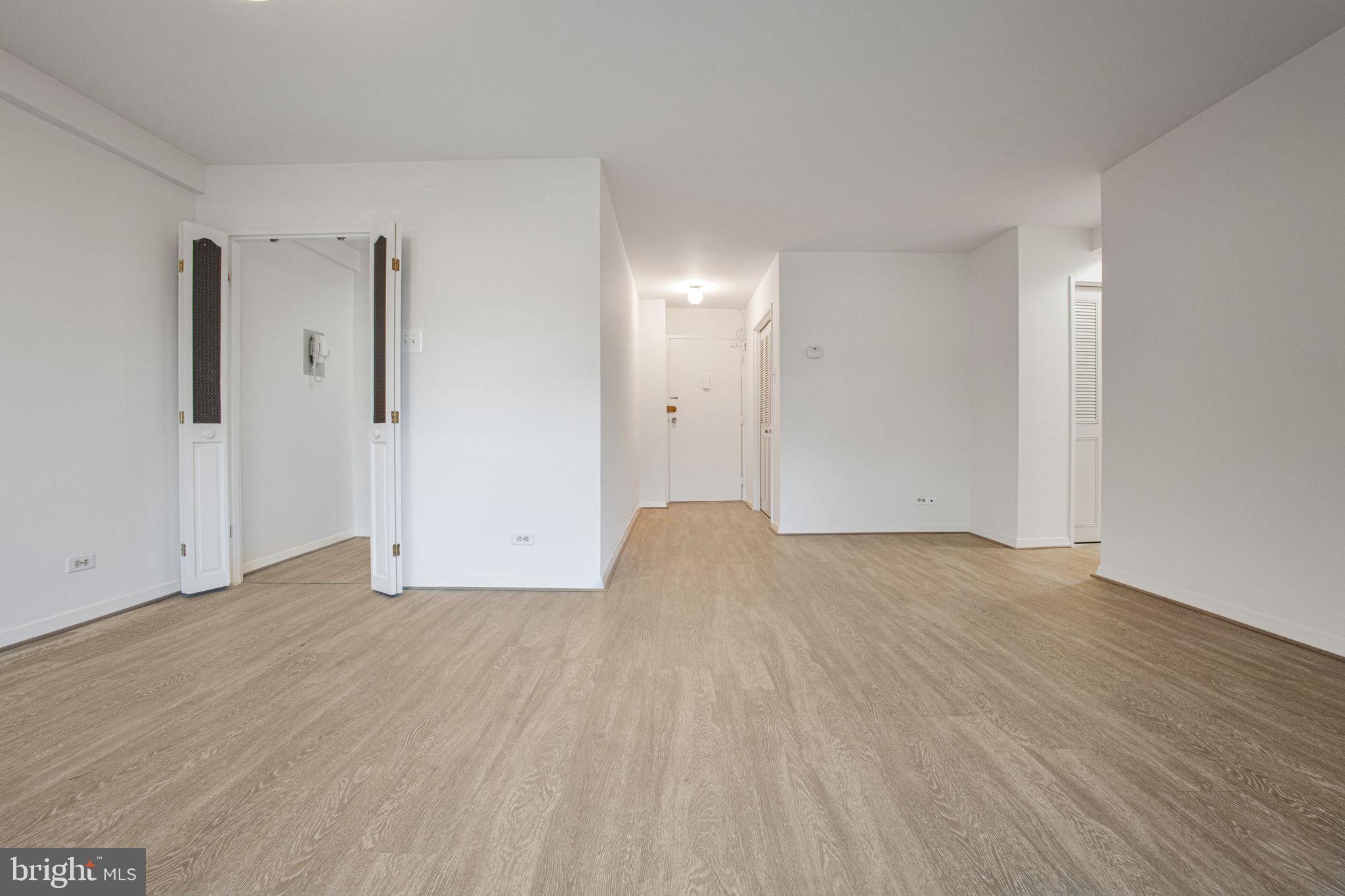 RADNOR - FORT MYER HEIGHTS - Residential