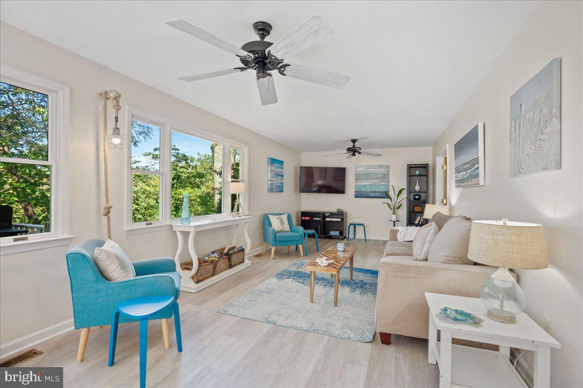 DRUM POINT - Residential