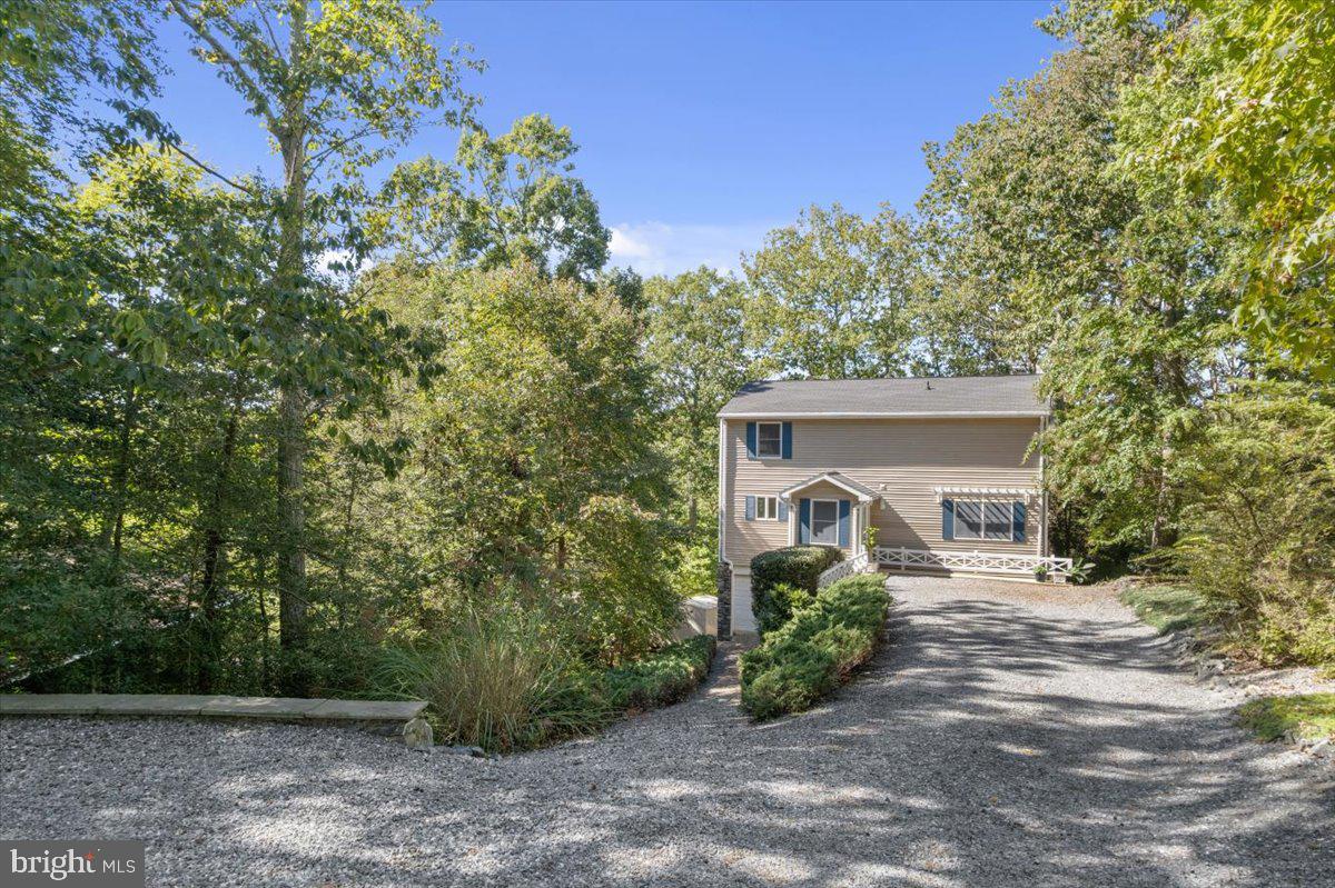 DRUM POINT - Residential