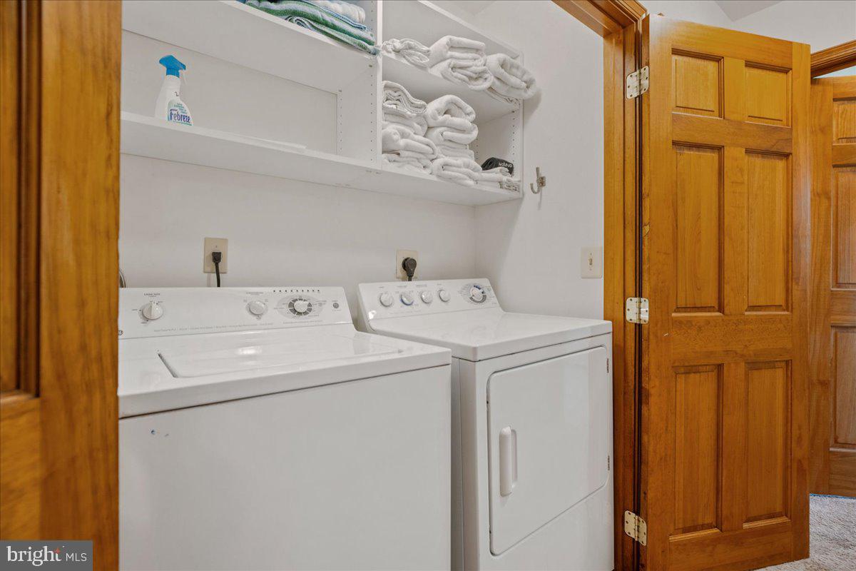 DRUM POINT - Residential