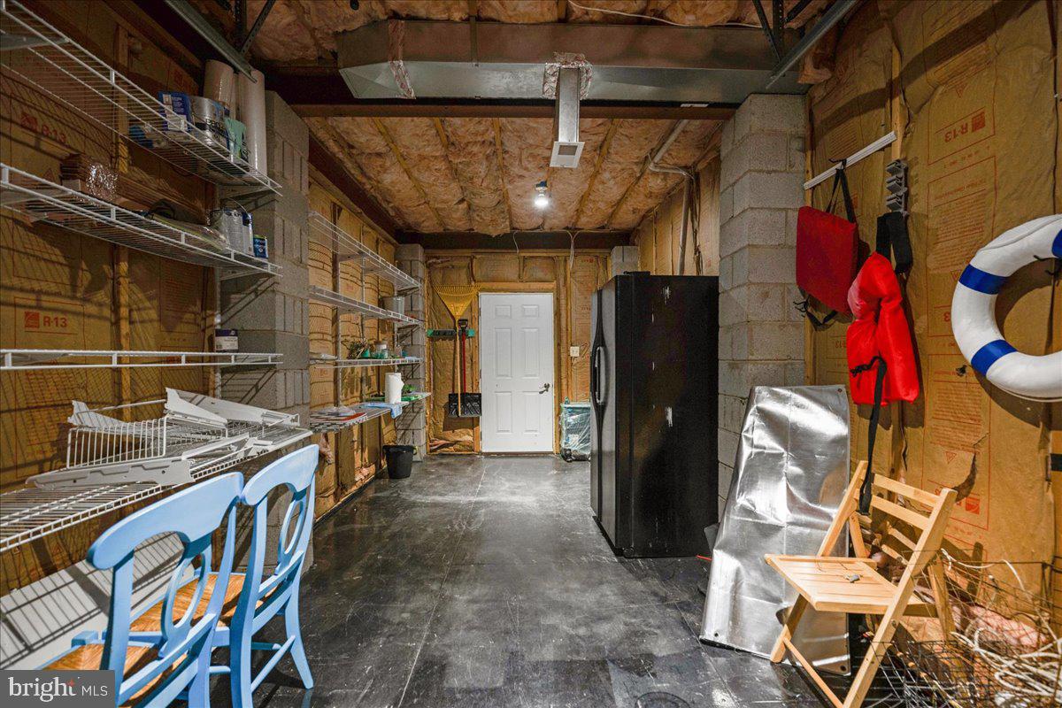 DRUM POINT - Residential