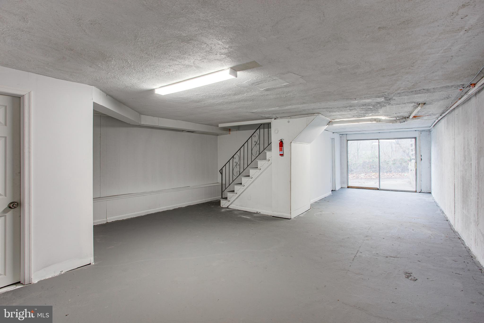 BROOKHAVEN - Residential