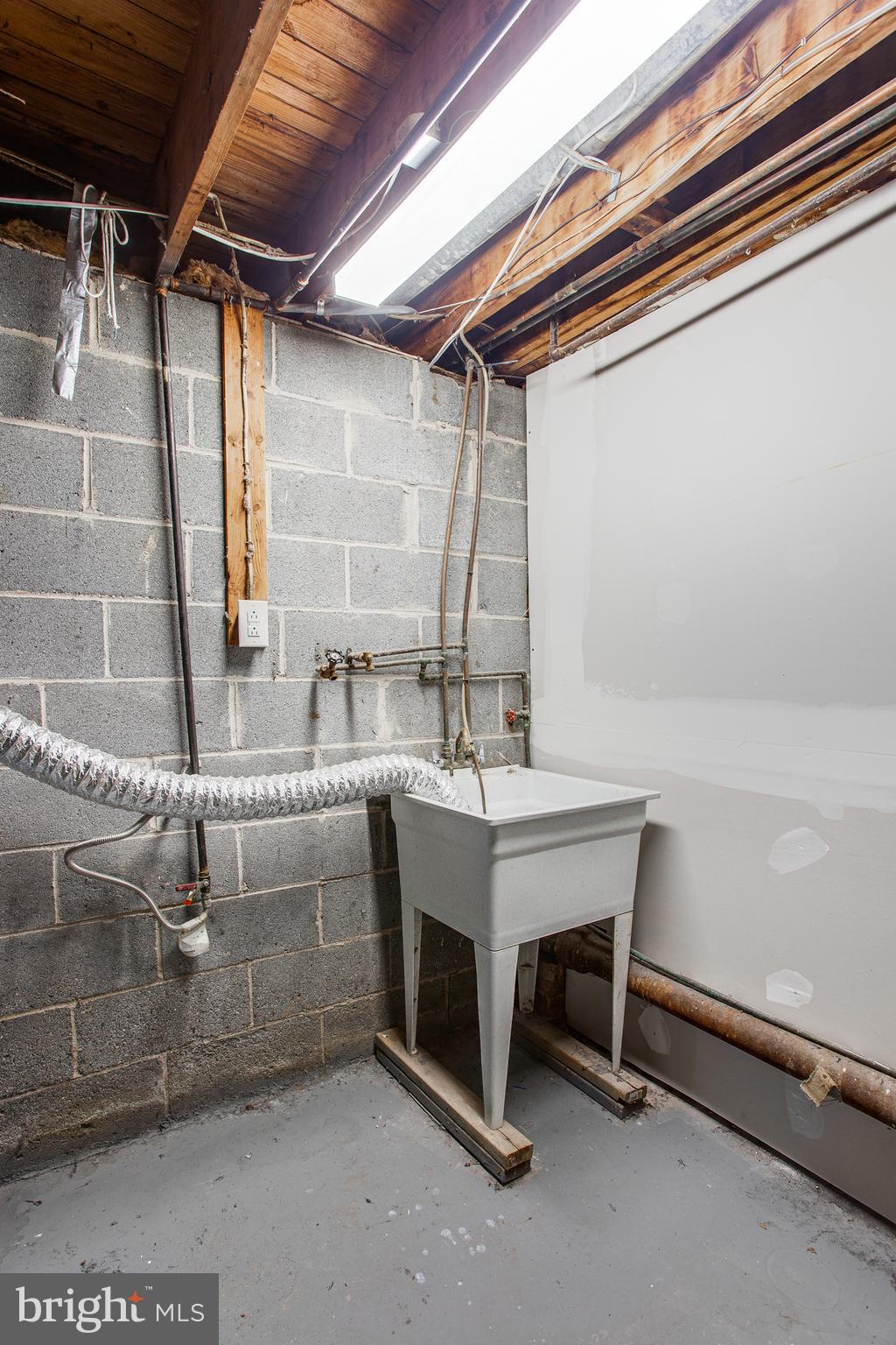 BROOKHAVEN - Residential