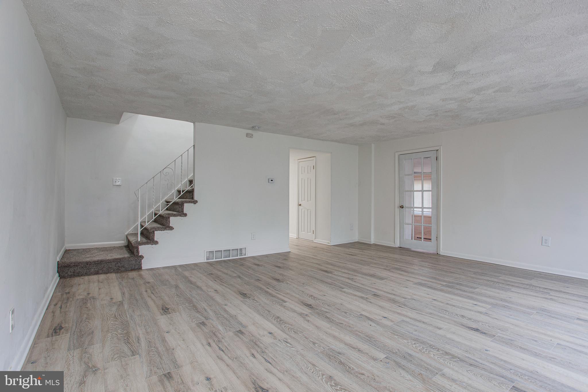 BROOKHAVEN - Residential