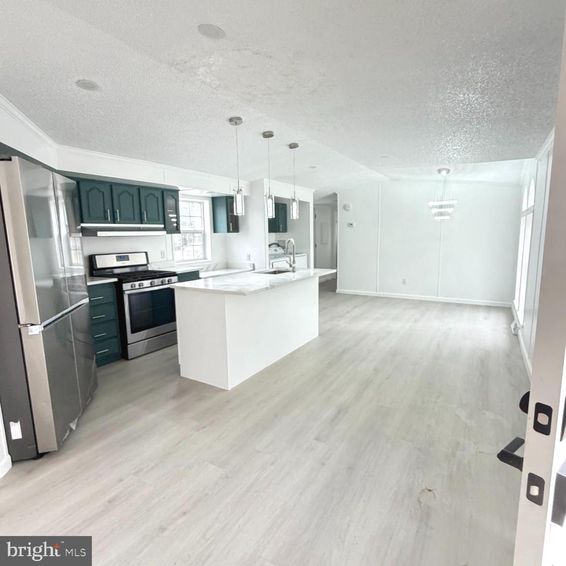 BEECHWOOD - Residential