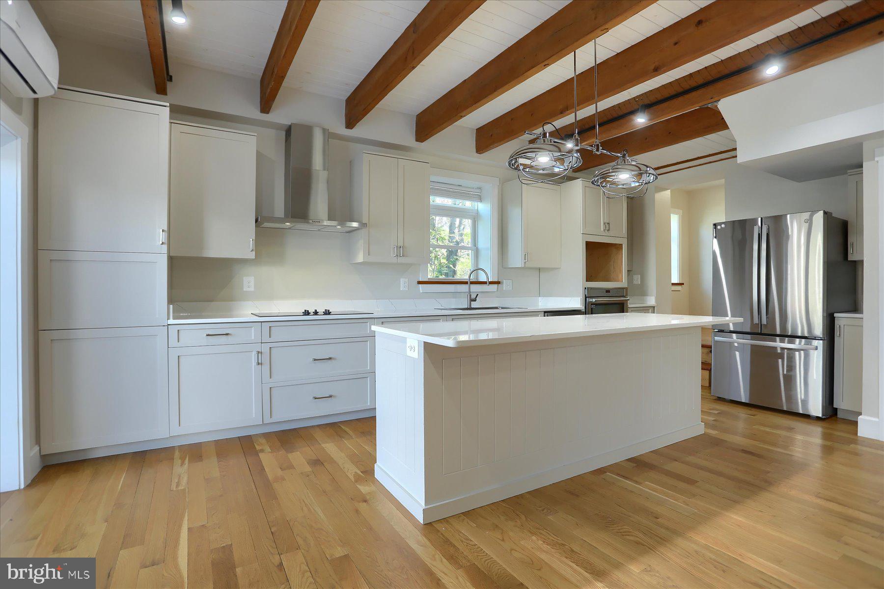 BARRISON POINT - Residential