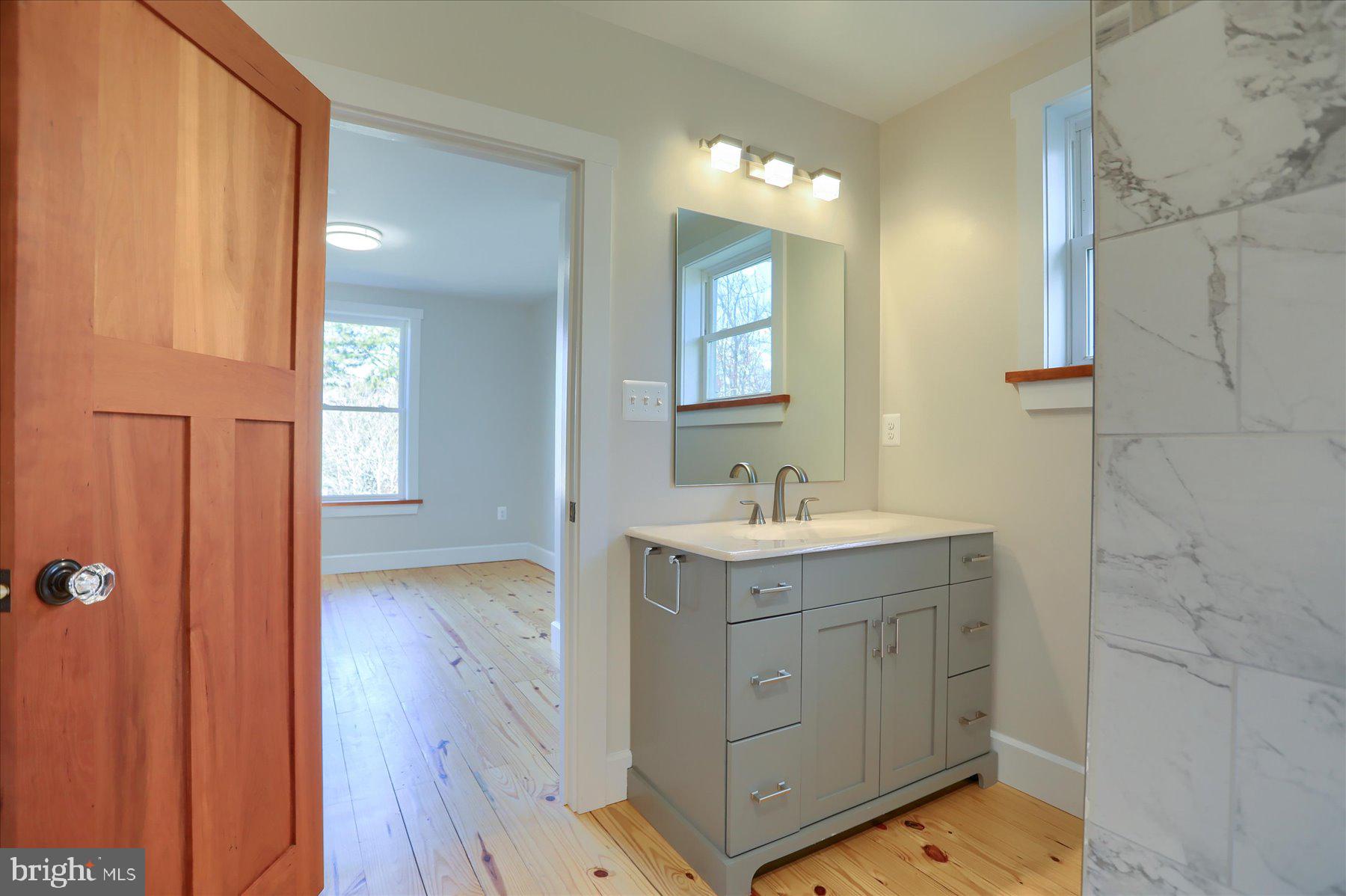 BARRISON POINT - Residential