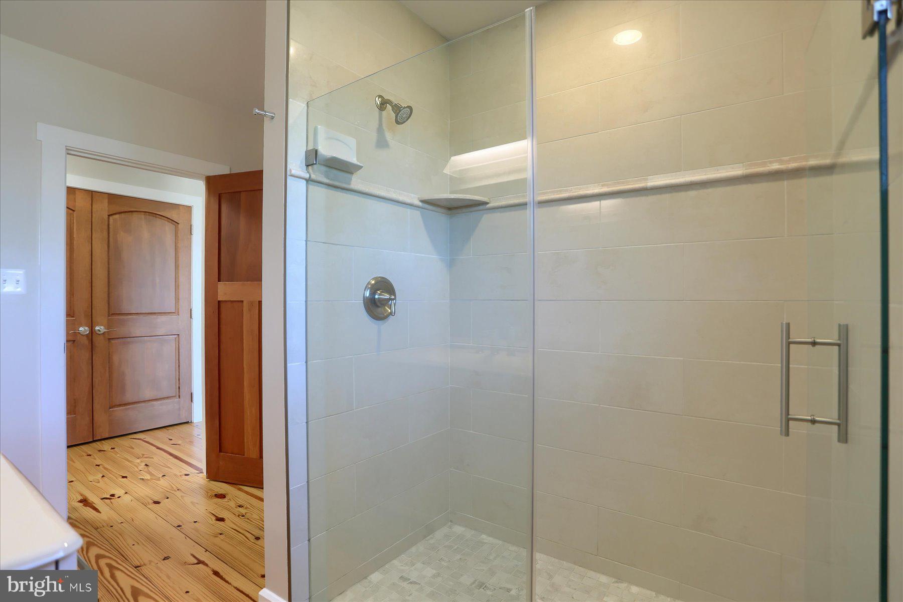 BARRISON POINT - Residential