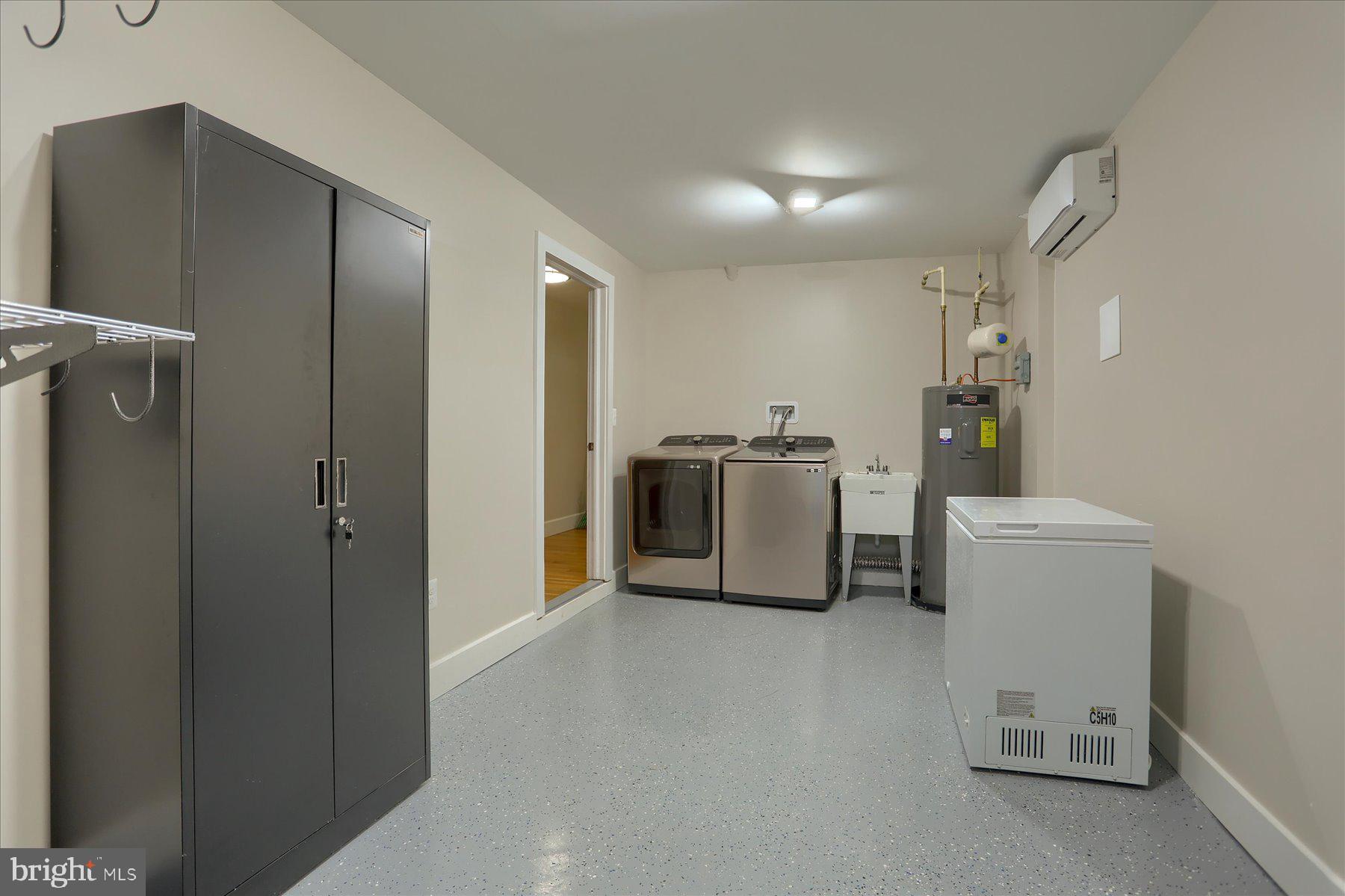 BARRISON POINT - Residential