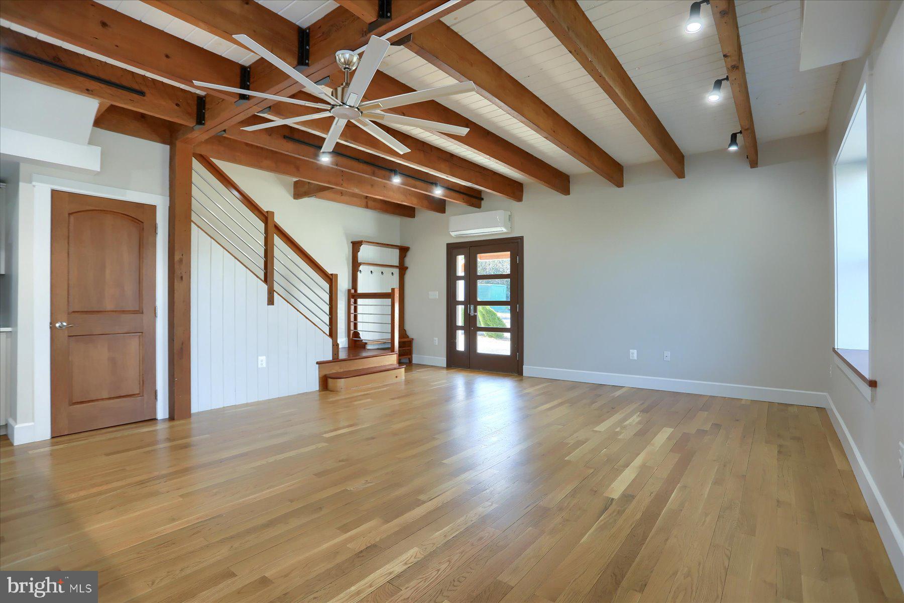 BARRISON POINT - Residential