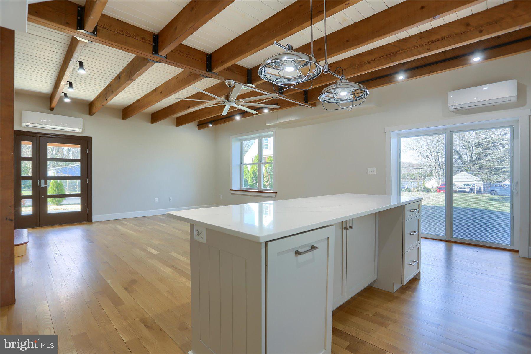 BARRISON POINT - Residential