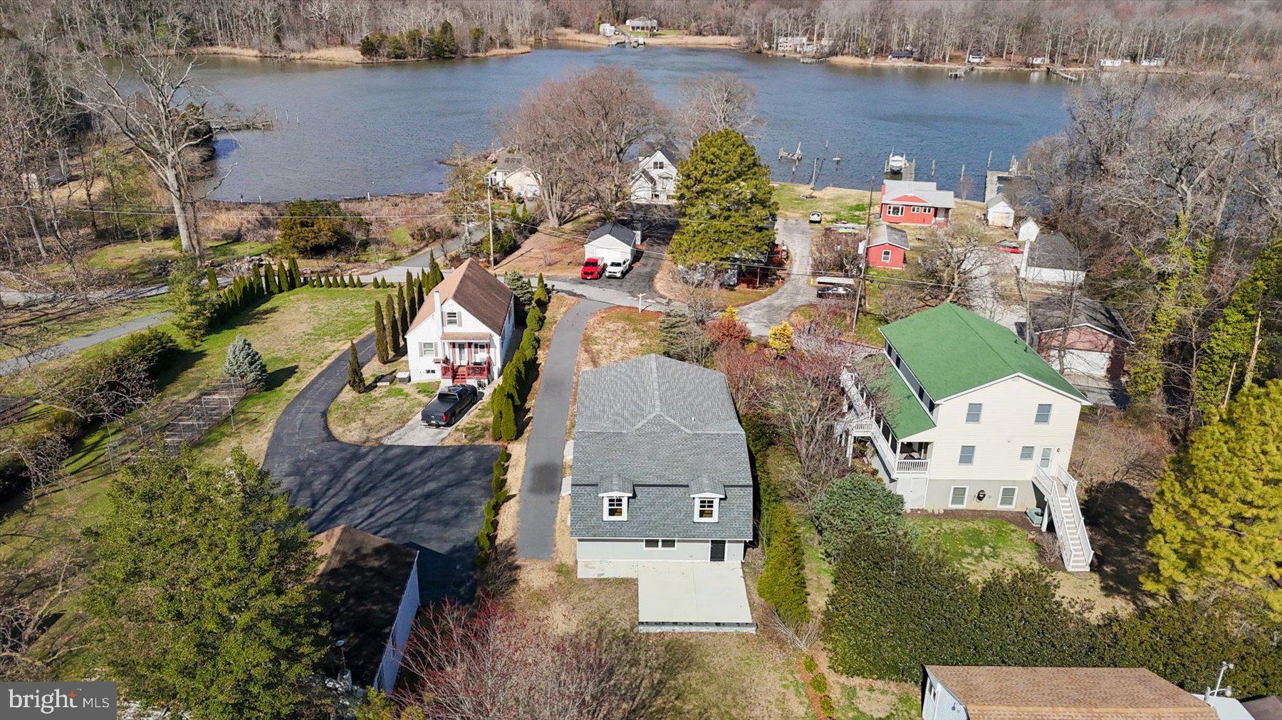 BARRISON POINT - Residential