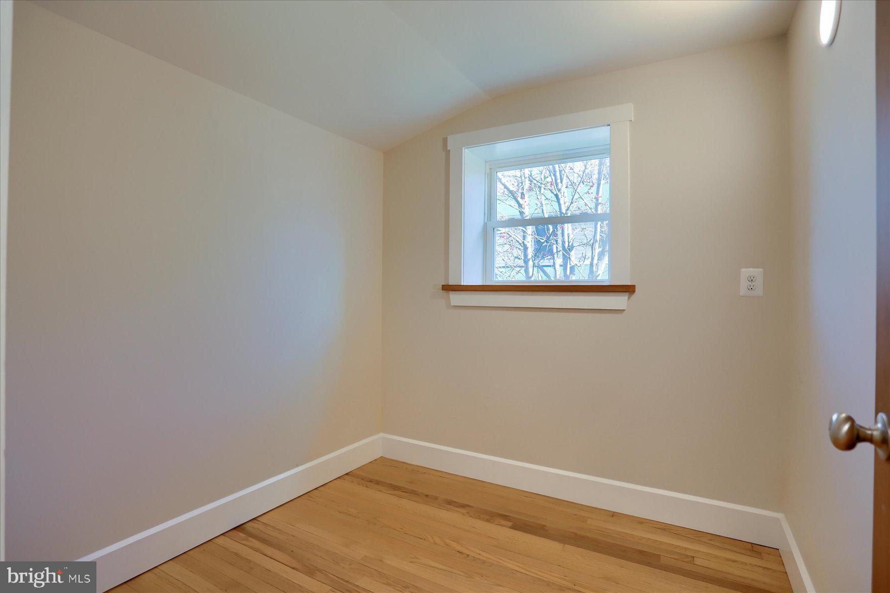 BARRISON POINT - Residential