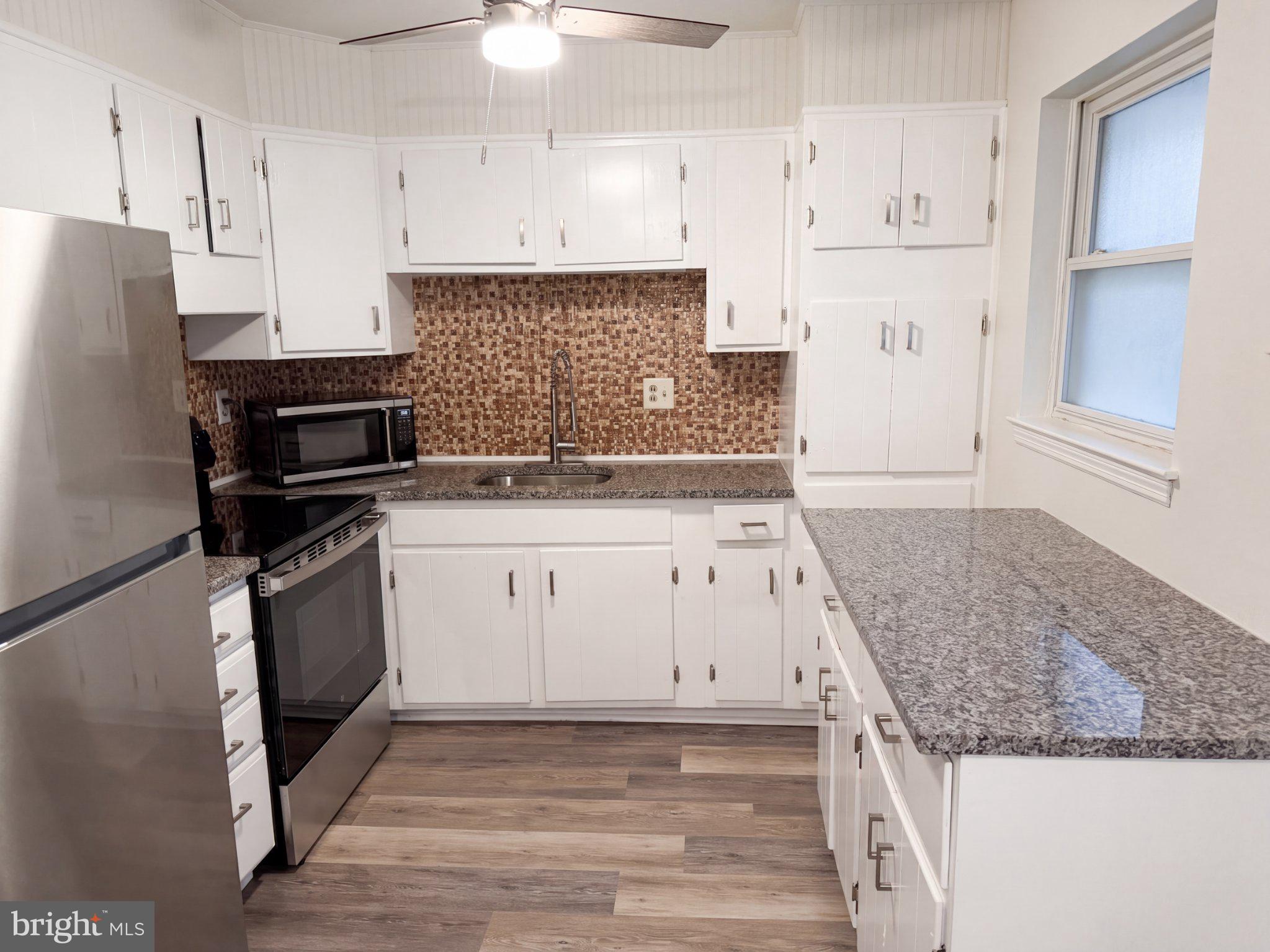 113 N LAKE ROAD
