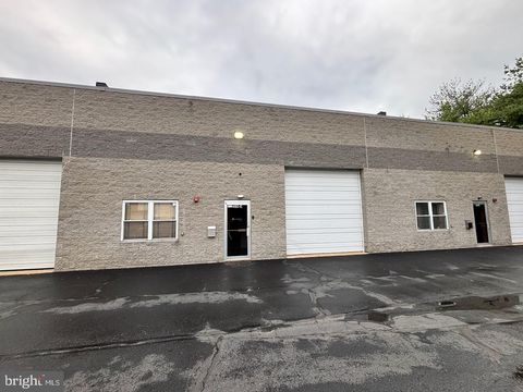 Photo of 460 - E Veit Road, HUNTINGDON VALLEY, PA 19006 (MLS # PABU2121564)
