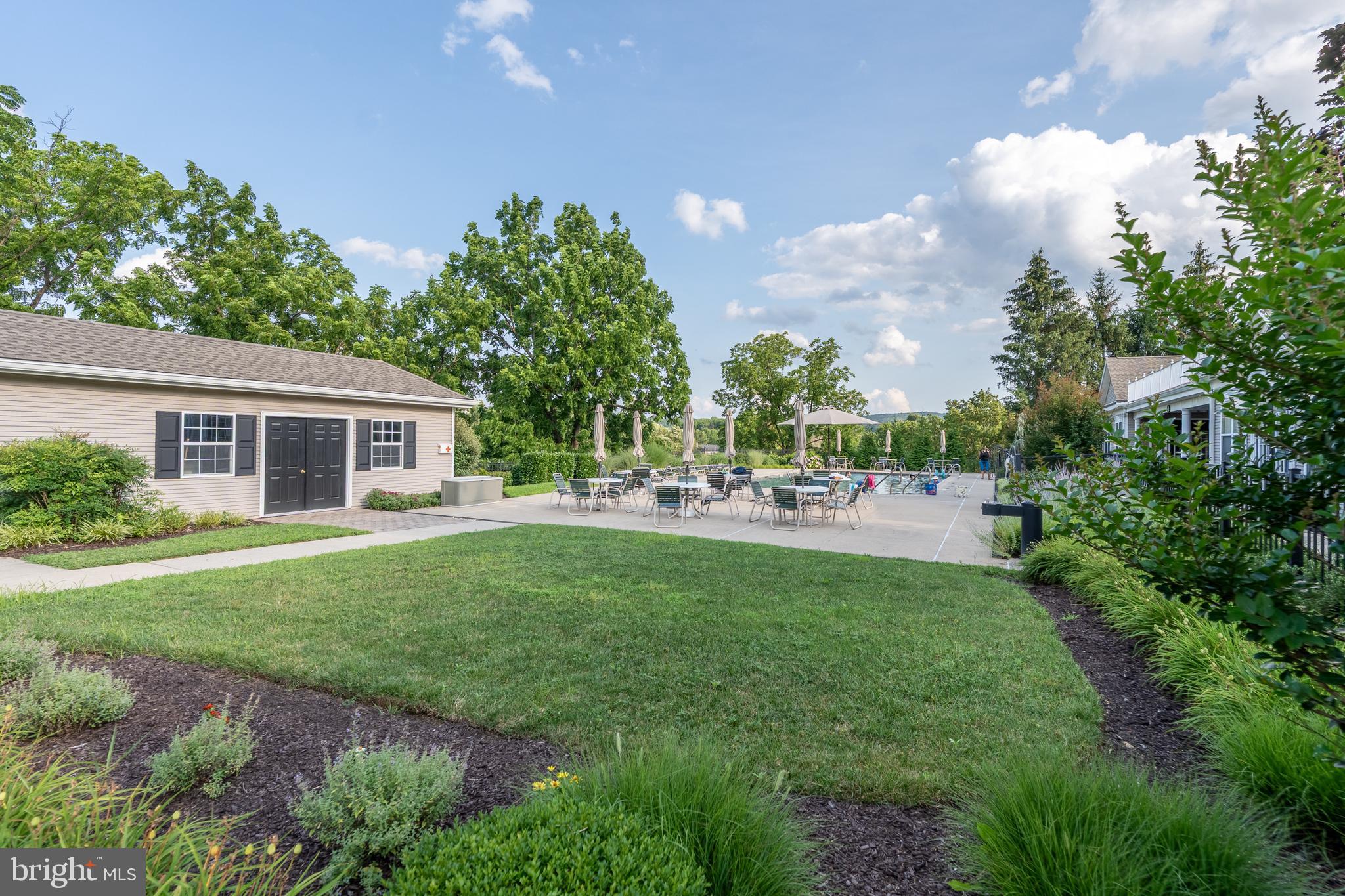 FOUR SEASONS AT SV - Residential