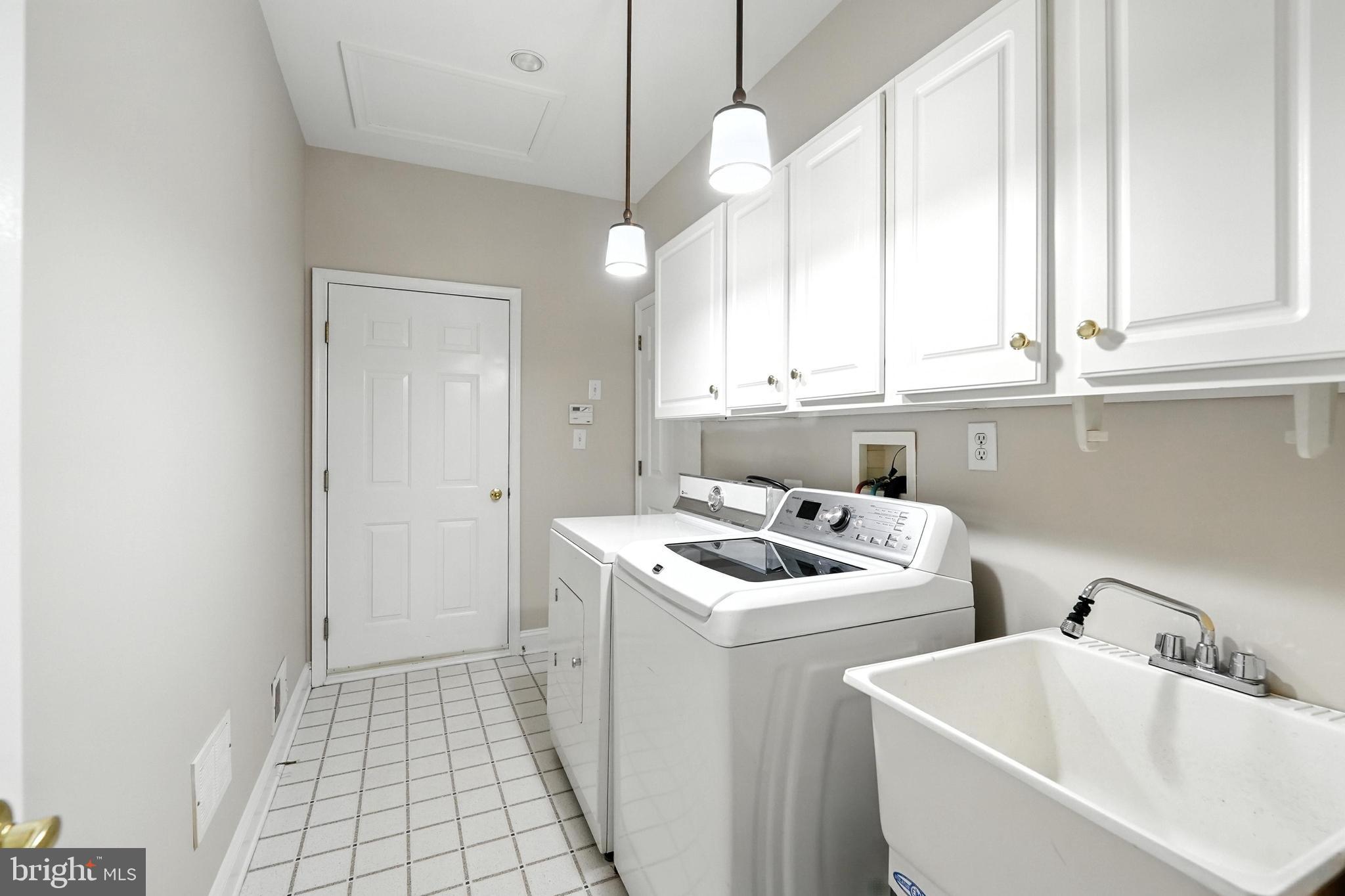 FOUR SEASONS AT SV - Residential